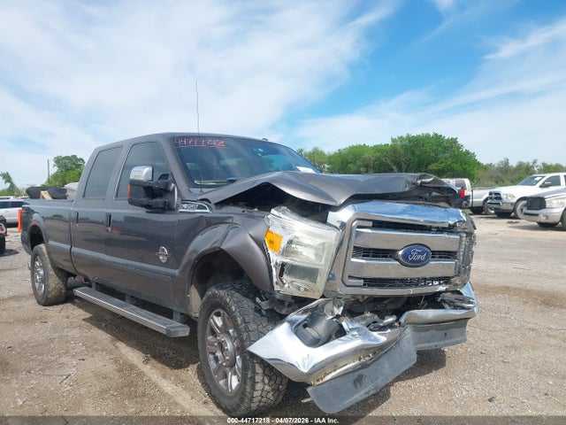 Salvage Ford F-350 Image
