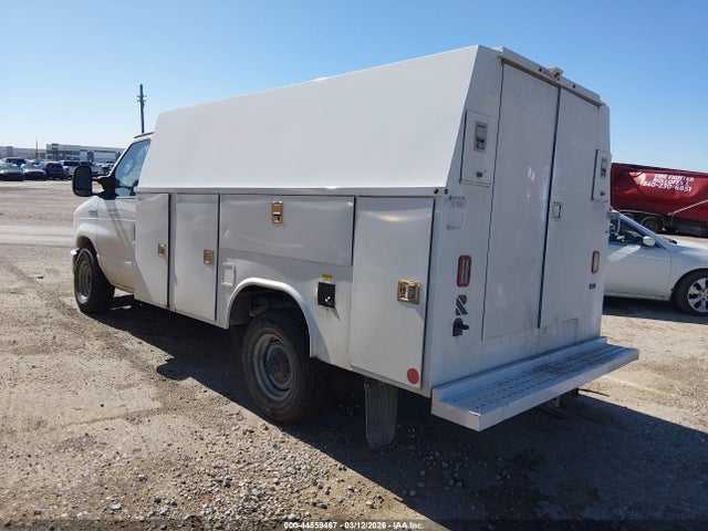 Ford E-350