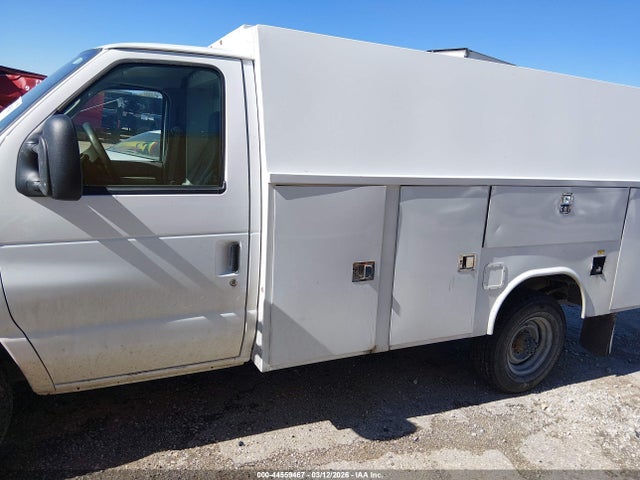 Ford E-350