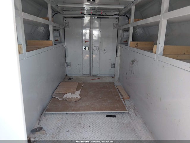 Ford E-350
