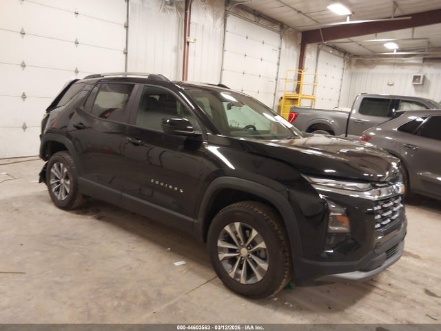 Salvage Chevrolet Equinox Image