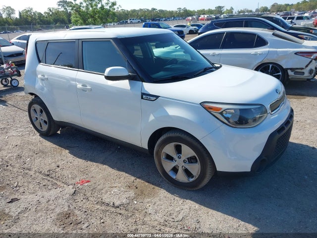 Salvage Kia Soul Image