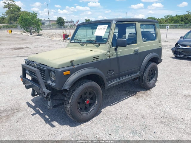 Suzuki Samurai