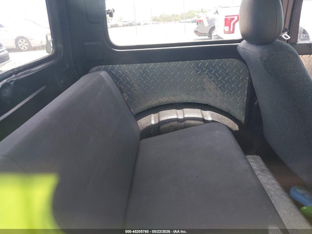 Suzuki Samurai