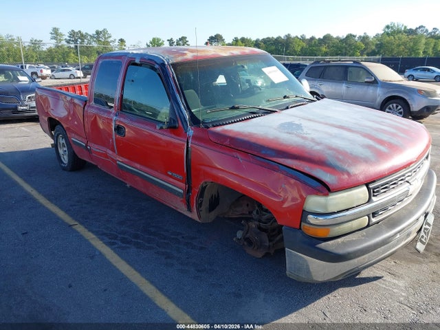 Salvage Chevrolet Silverado 1500 Image