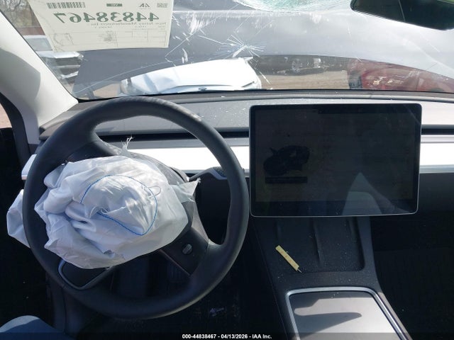 Tesla Model Y Long Range Dual Motor All-wheel Drive