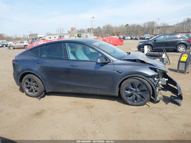 Tesla Model Y Long Range Dual Motor All-wheel Drive