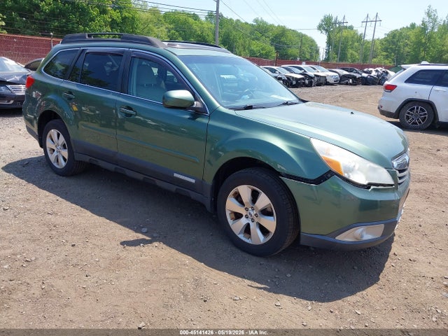 Salvage Subaru Outback Image
