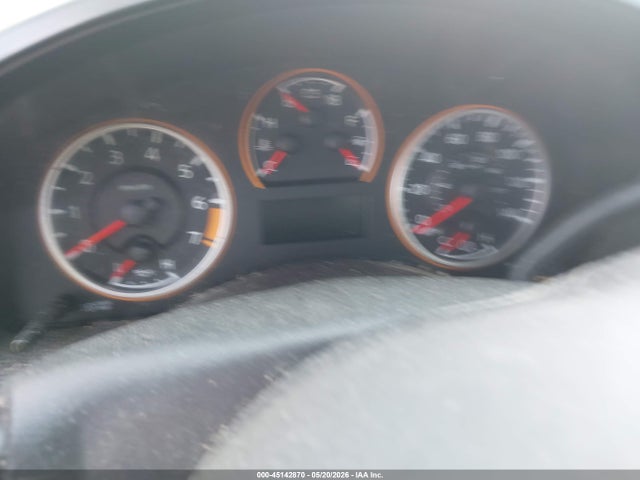 Nissan Titan Se