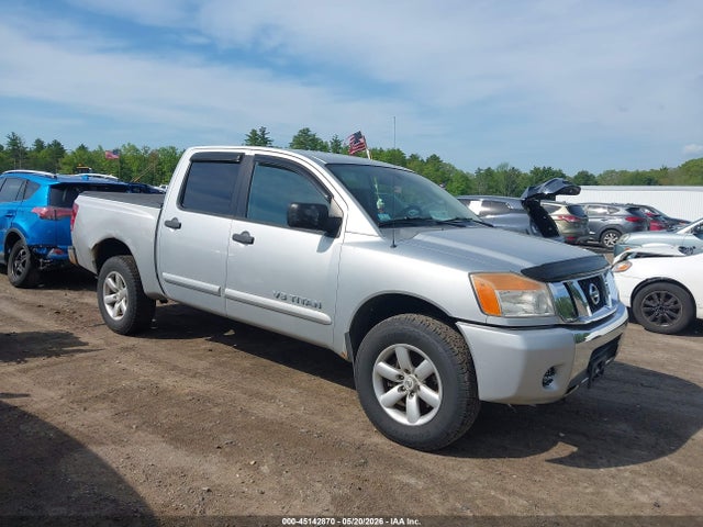 Salvage Nissan Titan Image