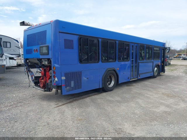 Gillig Transit Bus Low