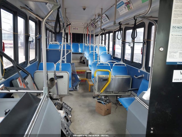 Gillig Transit Bus Low
