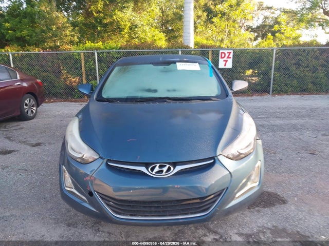 Hyundai ELANTRA Se