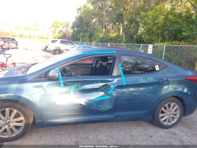 Hyundai ELANTRA Se