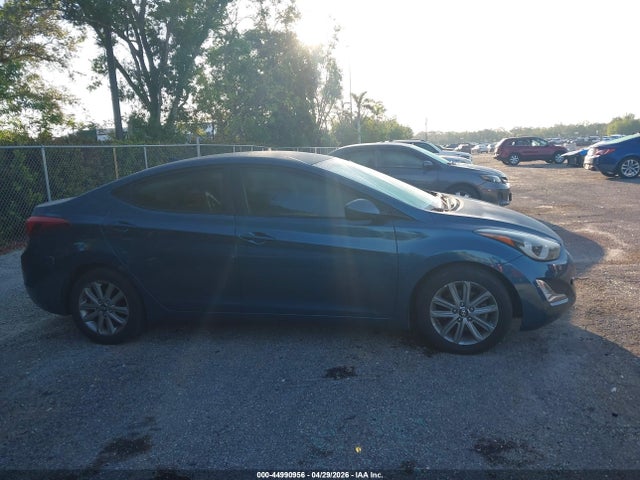 Hyundai ELANTRA Se