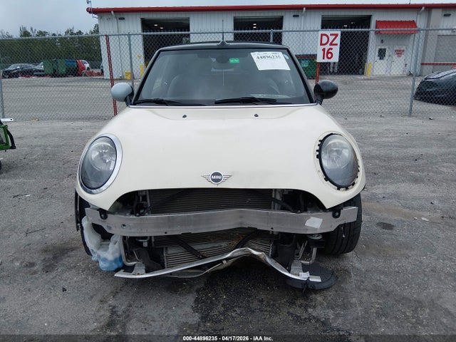 MINI Convertible Cooper