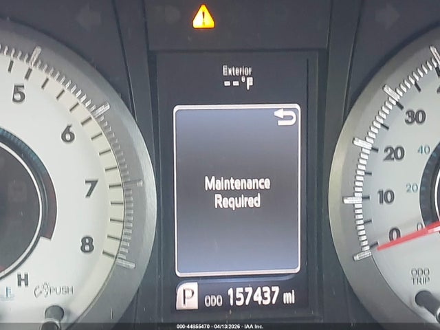 Toyota Sienna Se 8 Passenger