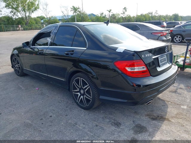 Mercedes-Benz C-Class Sport 4matic