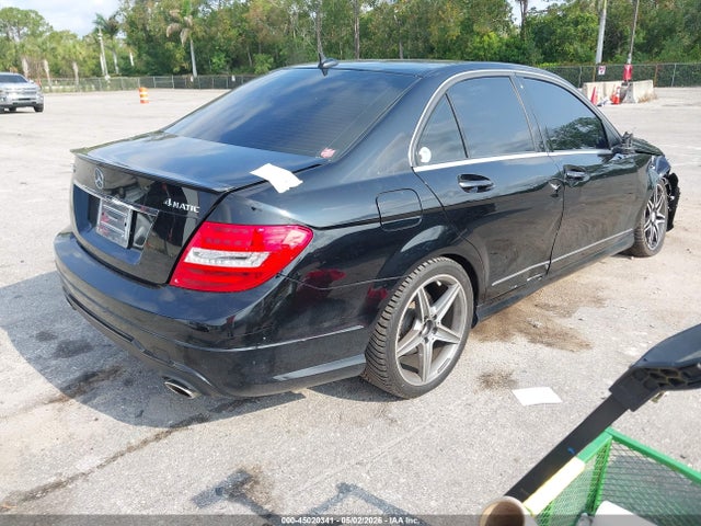 Mercedes-Benz C-Class Sport 4matic