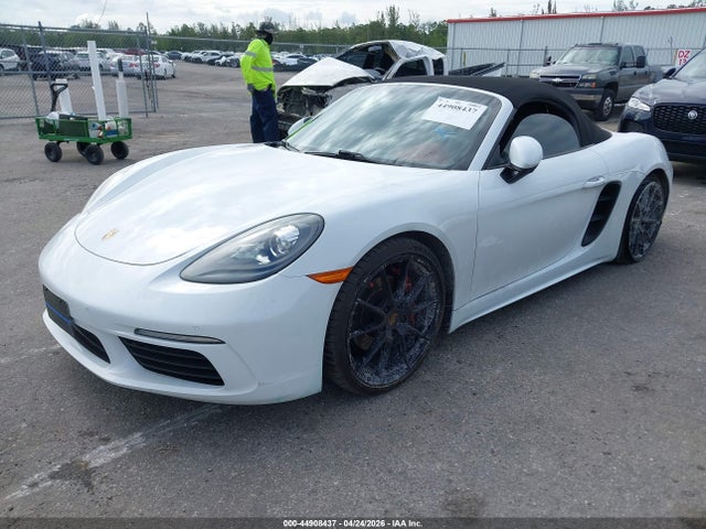 Porsche 718 Boxster S