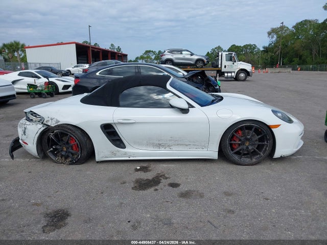 Porsche 718 Boxster S
