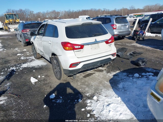 Mitsubishi Outlander 2.0 Se