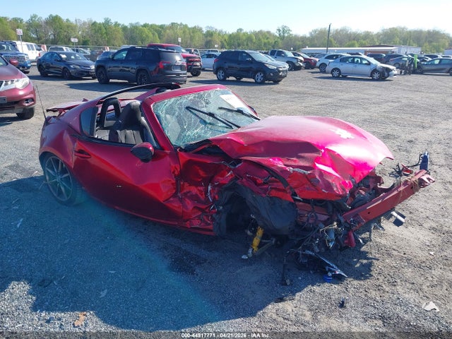 Salvage Mazda MX-5 Miata RF Image