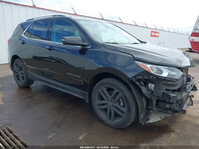 Salvage Chevrolet Equinox Image
