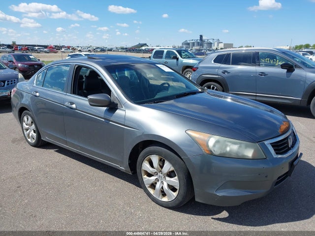 Salvage Honda Accord Image