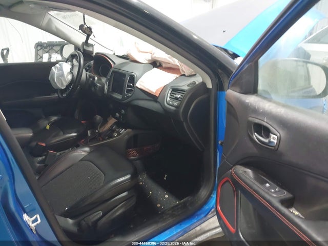 Jeep Compass Trailhawk 4x4