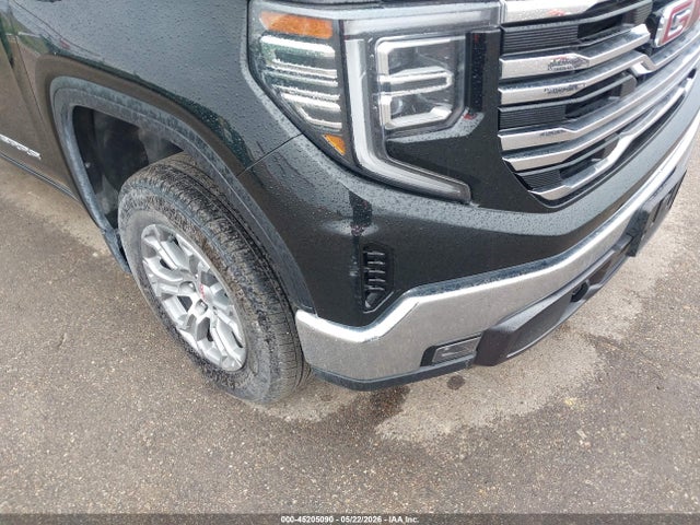 GMC Sierra 1500 4wd  Short Box Slt