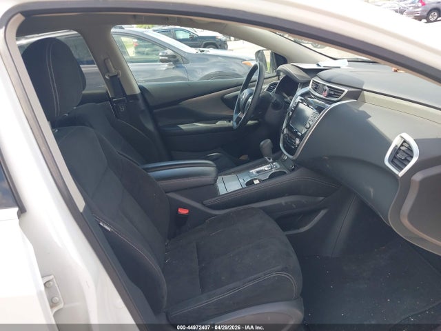 Nissan Murano S