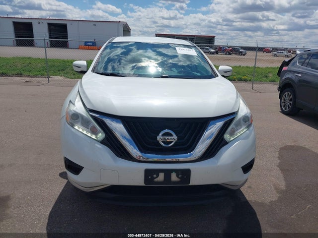 Nissan Murano S