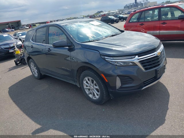 Salvage Chevrolet Equinox Image