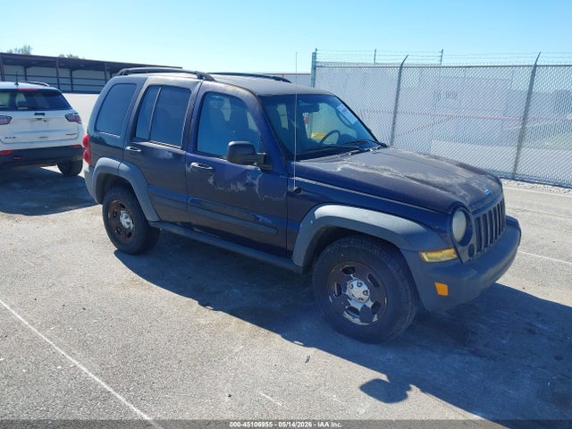 Salvage Jeep Liberty Image
