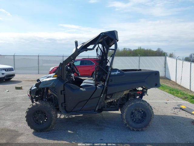 Honda Sxs700 M2