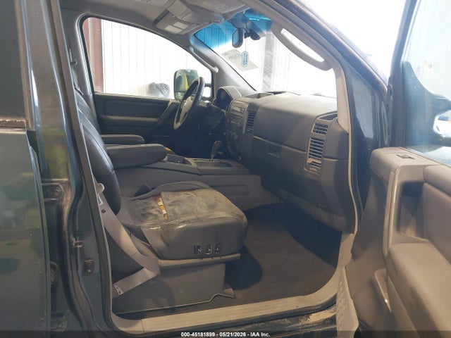 Nissan Titan Le