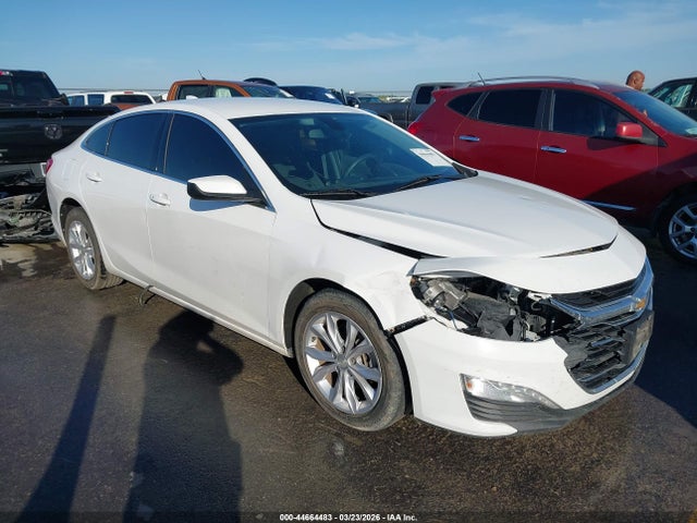 Salvage Chevrolet Malibu Image