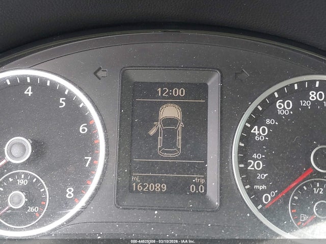 Volkswagen Tiguan S
