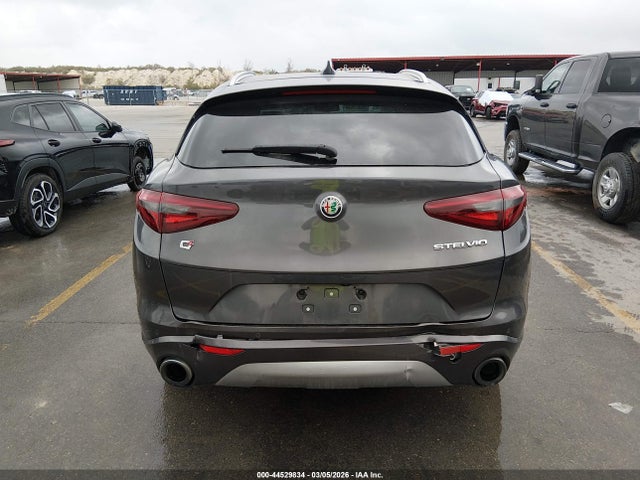 Alfa Romeo Stelvio Ti Awd