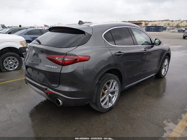 Alfa Romeo Stelvio Ti Awd