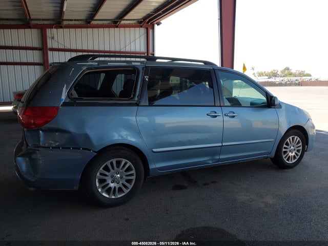 Toyota Sienna Xle