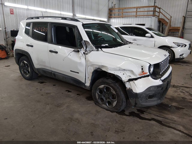 Salvage Jeep Renegade Image