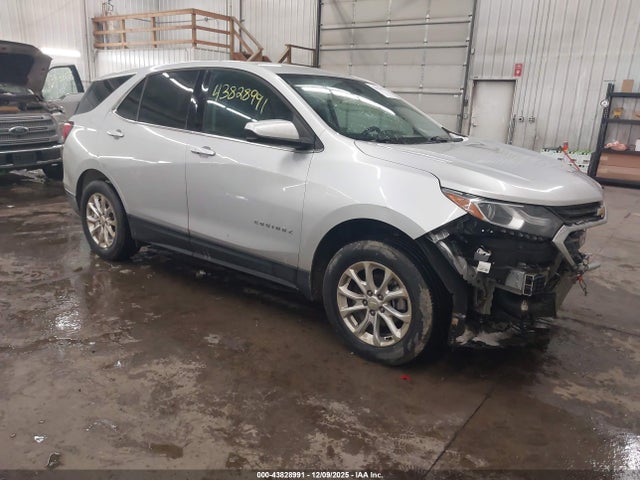 Salvage Chevrolet Equinox Image