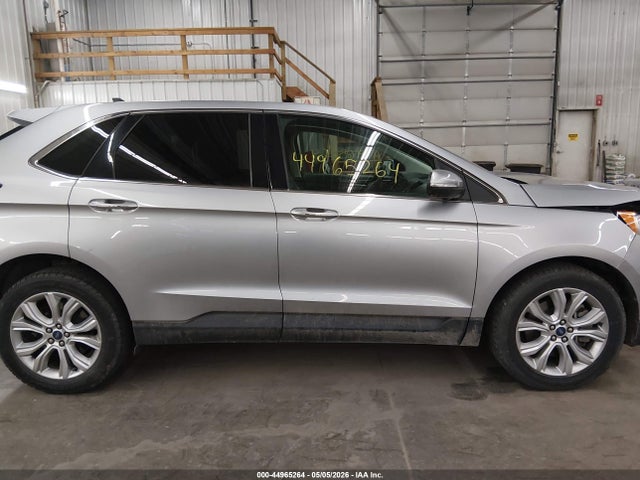 Ford Edge Titanium