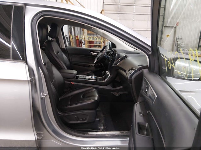 Ford Edge Titanium