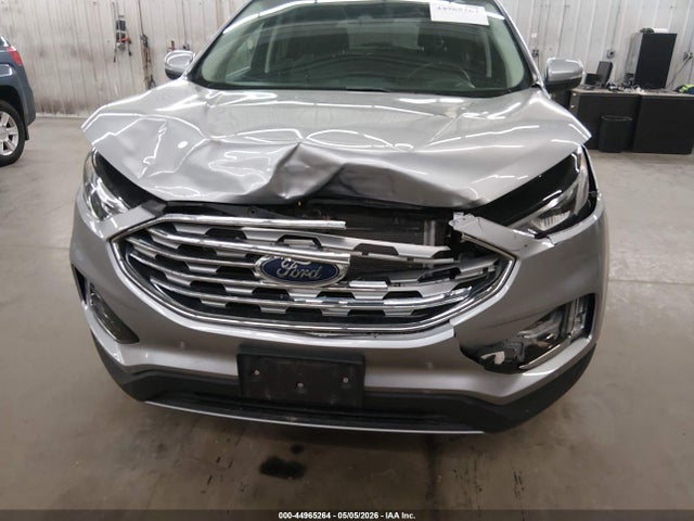 Ford Edge Titanium