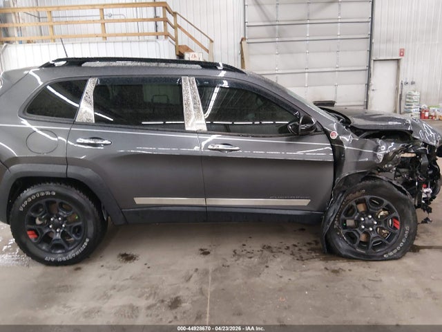 Jeep Cherokee Trailhawk 4x4