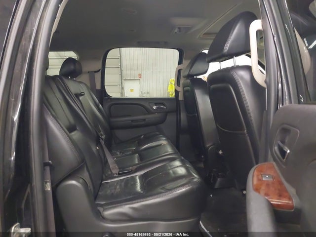 Chevrolet Suburban 1500 Lt
