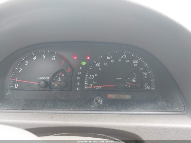 Toyota Camry Le